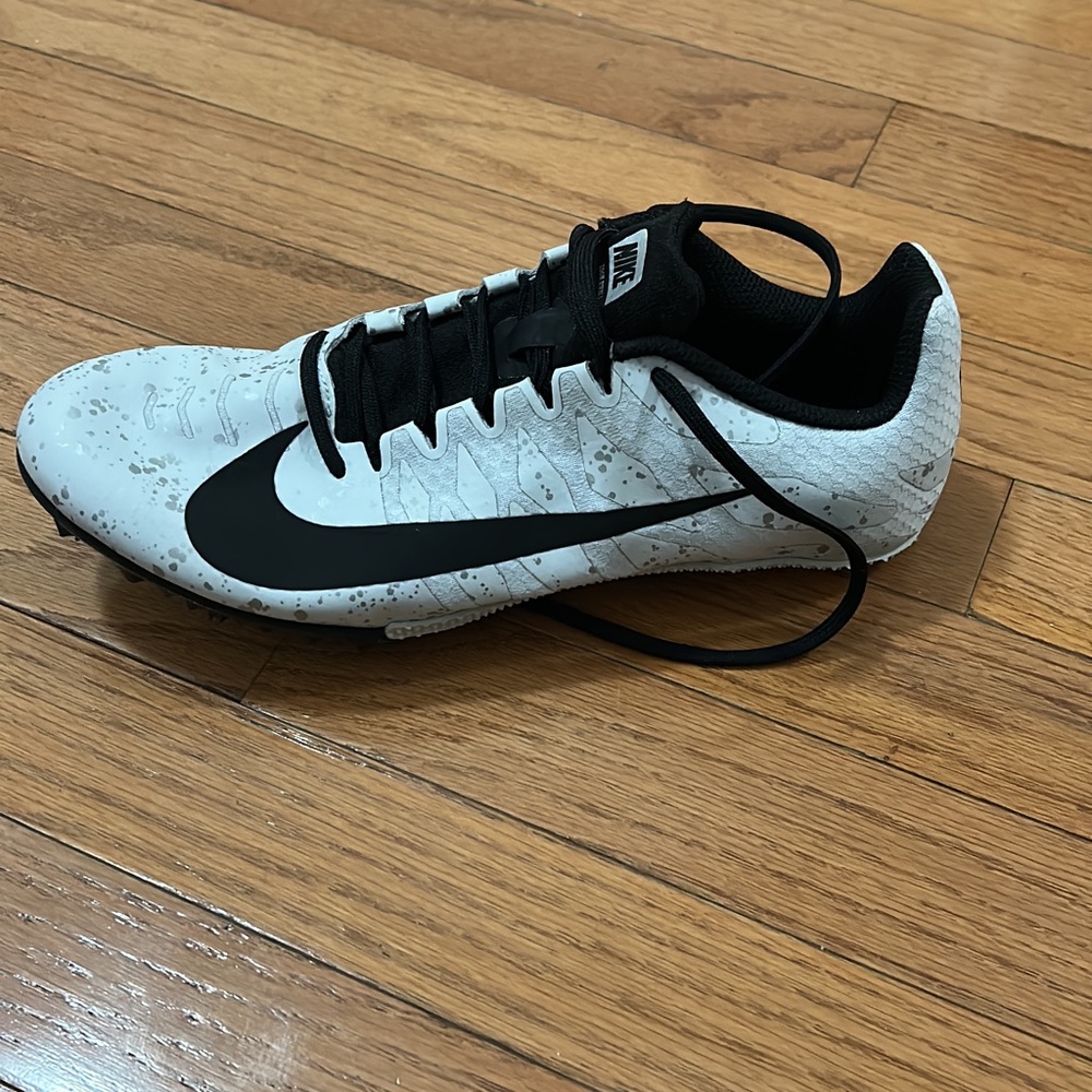 BRAND NEW Nike Zoom Rival S 9 Track and Field Shoes WOMENS 8.5